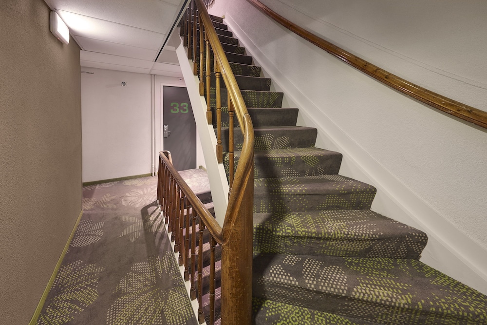 Hotel Nova — Hotel building in Amsterdam, North Netherlands