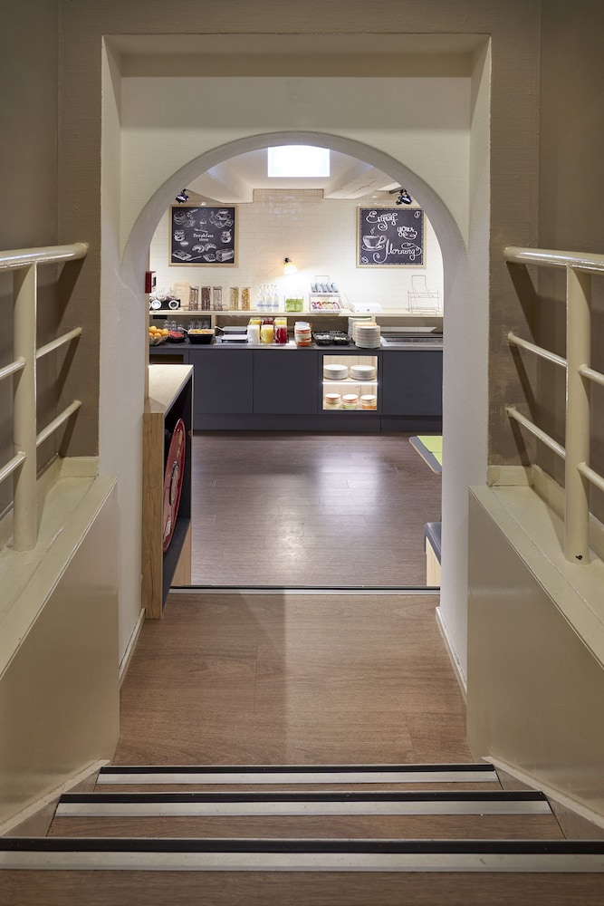 Hotel Nova — Restaurant & bars in Amsterdam, North Netherlands