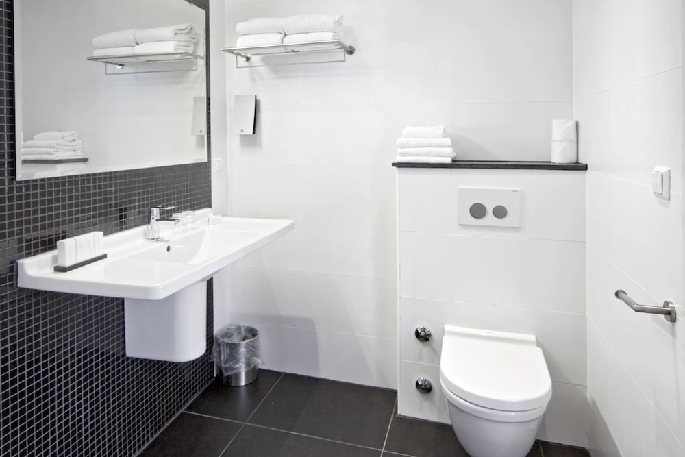 Hotel Nova — Hotel rooms in Amsterdam, North Netherlands