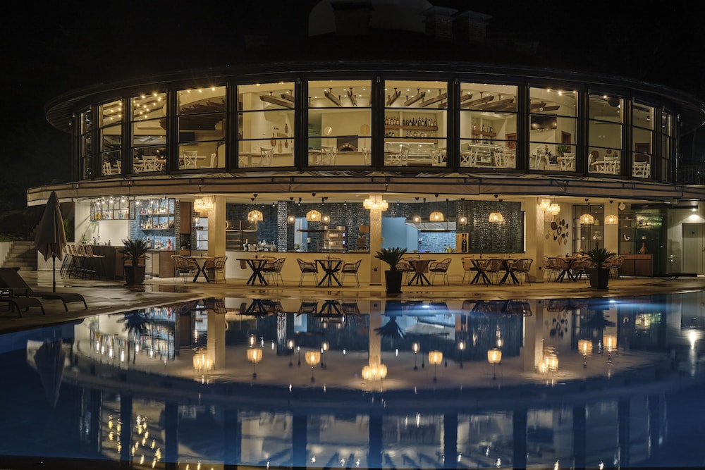 Santa Marina Holiday Village — Swimming pool in Sozopol, Burgas Region