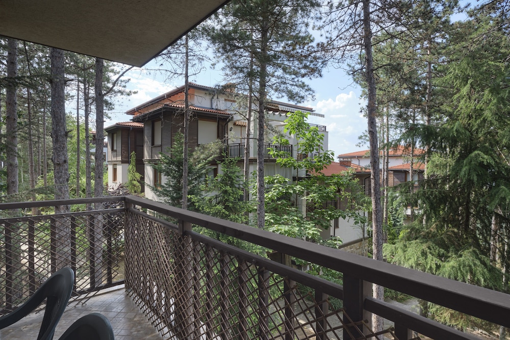 Santa Marina Holiday Village — Hotel building in Sozopol, Burgas Region