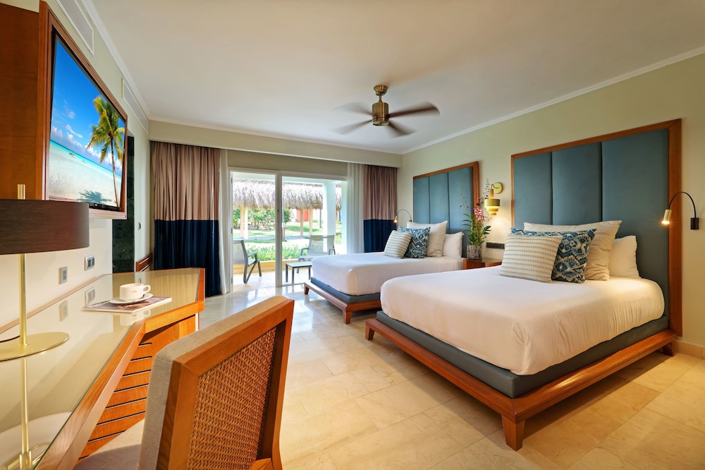 Grand Palladium Punta Cana Resort & Spa - All Inclusive — Hotel rooms in Bavaro, La Altagracia