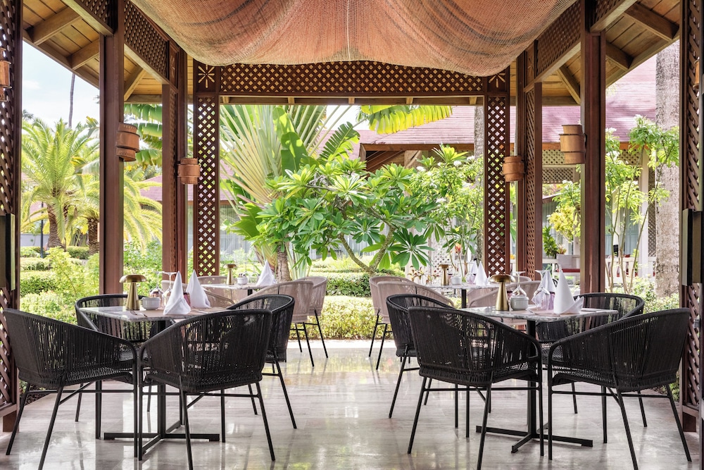 Grand Palladium Punta Cana Resort & Spa - All Inclusive — Restaurant & bars in Bavaro, La Altagracia