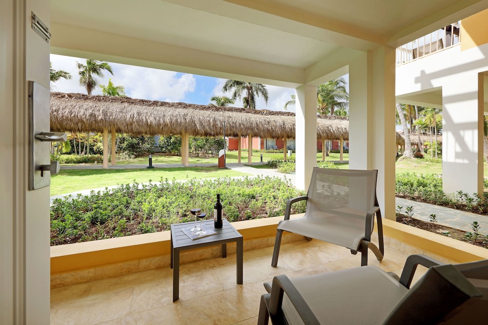 Grand Palladium Punta Cana Resort & Spa - All Inclusive — Hotel rooms in Bavaro, La Altagracia