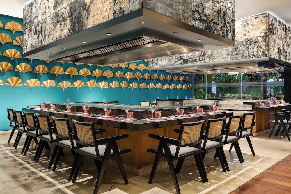 Grand Palladium Punta Cana Resort & Spa - All Inclusive — Restaurant & bars in Bavaro, La Altagracia
