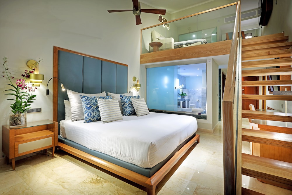 Grand Palladium Punta Cana Resort & Spa - All Inclusive — Hotel rooms in Bavaro, La Altagracia