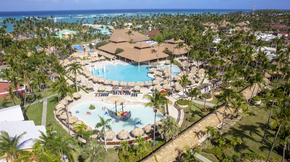 Grand Palladium Punta Cana Resort & Spa - All Inclusive — Main photo in Bavaro, La Altagracia