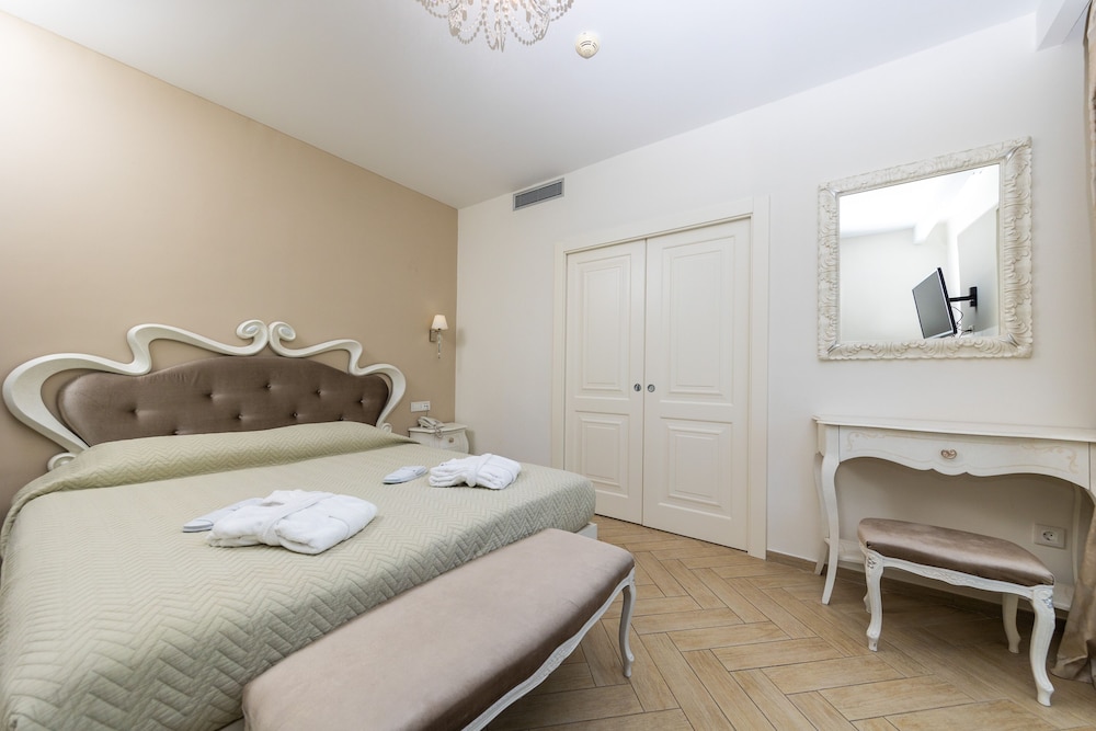 Grand Hotel Park — Rooms in Dubrovnik, Dubrovnik-Neretva