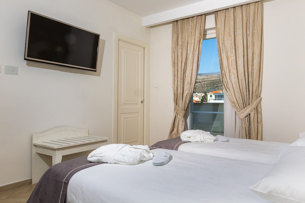 Grand Hotel Park — Rooms in Dubrovnik, Dubrovnik-Neretva