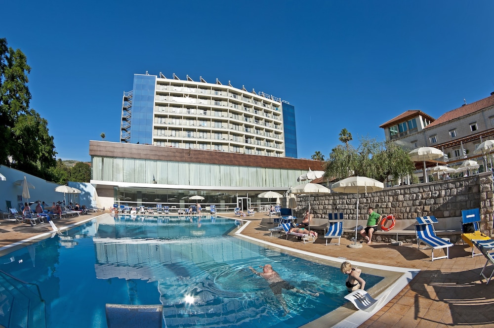 Grand Hotel Park — Pool in Dubrovnik, Dubrovnik-Neretva