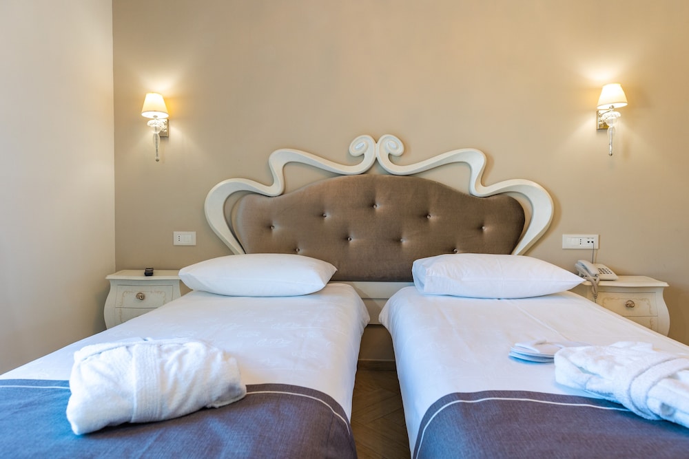 Grand Hotel Park — Rooms in Dubrovnik, Dubrovnik-Neretva