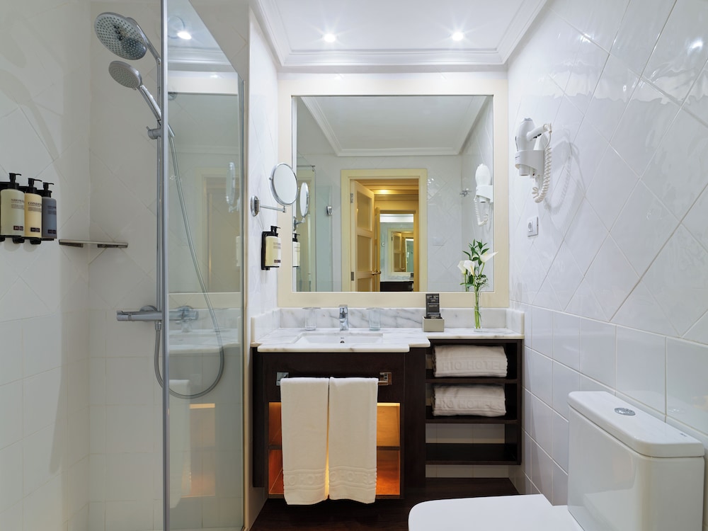 H10 Tenerife Playa — Hotel rooms in Puerto de la Cruz, Canary Islands