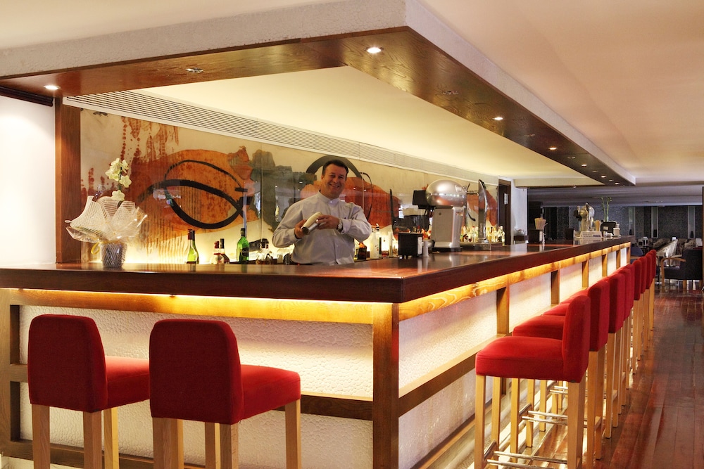H10 Tenerife Playa — Restaurant & bars in Puerto de la Cruz, Canary Islands