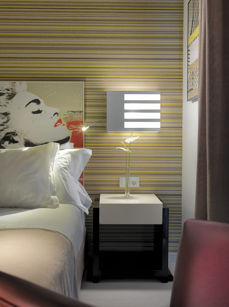 H10 Tenerife Playa — Hotel rooms in Puerto de la Cruz, Canary Islands