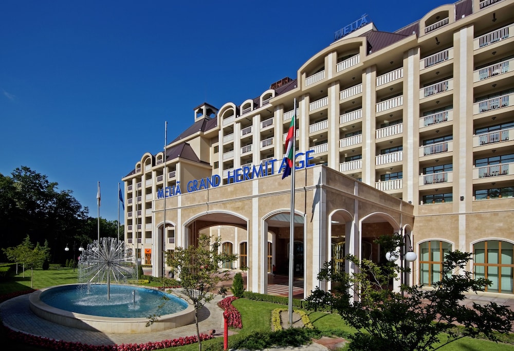 Melia Grand Hermitage - All Inclusive — Hotel building in Golden Sands, Varna Region