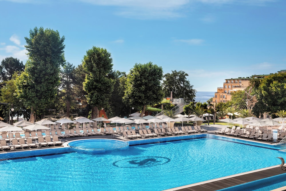 Melia Grand Hermitage - All Inclusive — Swimming pool in Golden Sands, Varna Region
