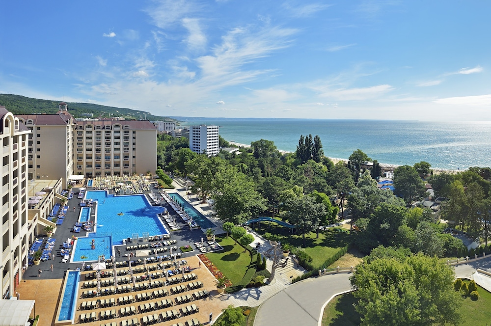 Melia Grand Hermitage - All Inclusive — Swimming pool in Golden Sands, Varna Region