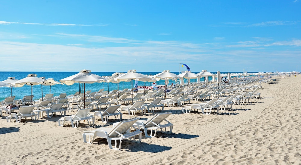 Melia Grand Hermitage - All Inclusive — Beach in Golden Sands, Varna Region