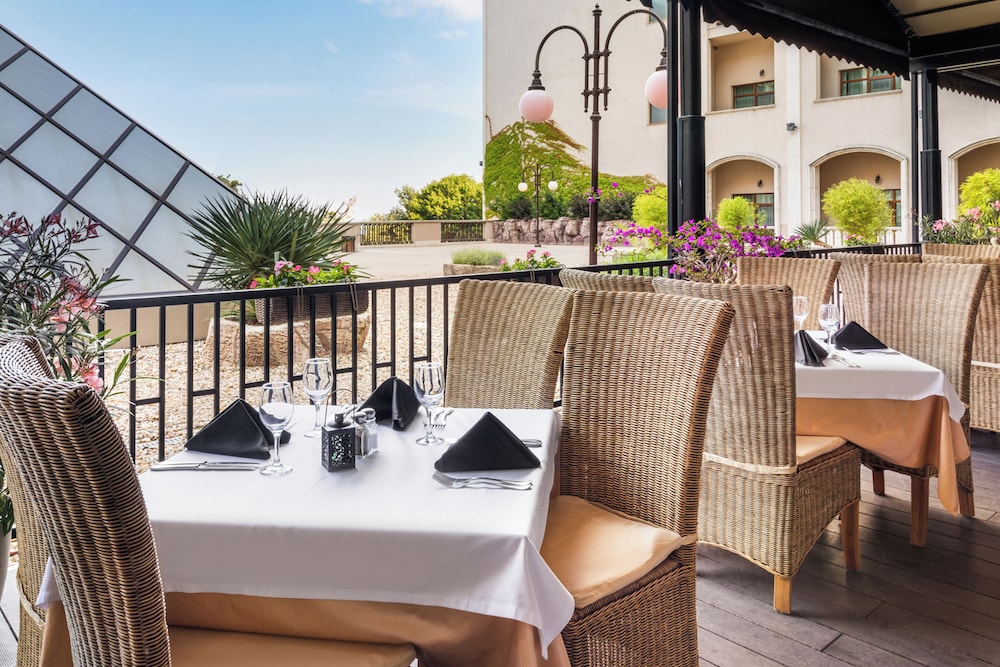 Melia Grand Hermitage - All Inclusive — Restaurant & bars in Golden Sands, Varna Region