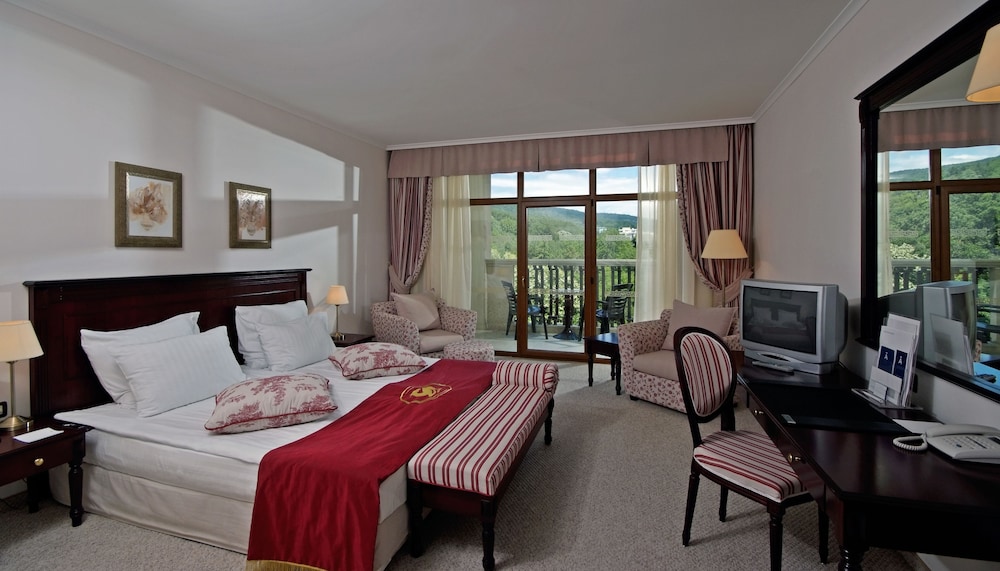 Melia Grand Hermitage - All Inclusive — Hotel rooms in Golden Sands, Varna Region