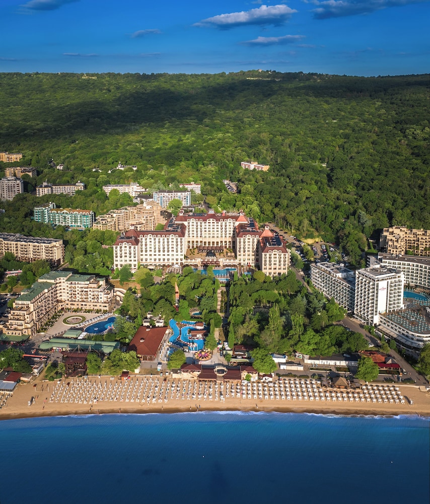 Melia Grand Hermitage - All Inclusive — Beach in Golden Sands, Varna Region