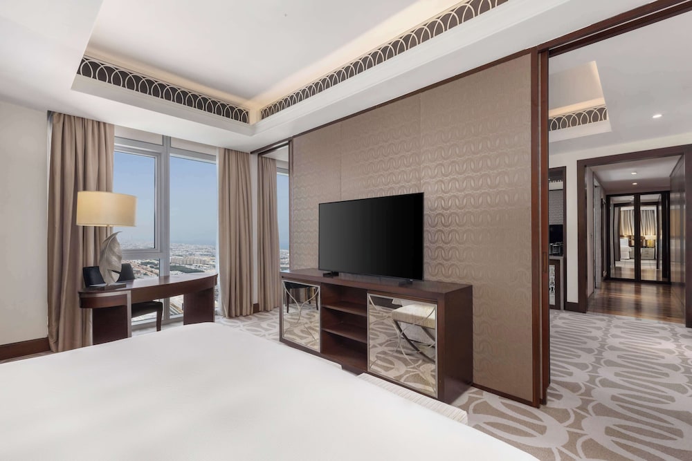 Hilton Dubai Al Habtoor City — Hotel rooms in Dubai