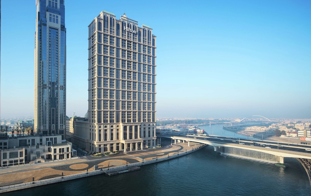 Hilton Dubai Al Habtoor City — Hotel building in Dubai