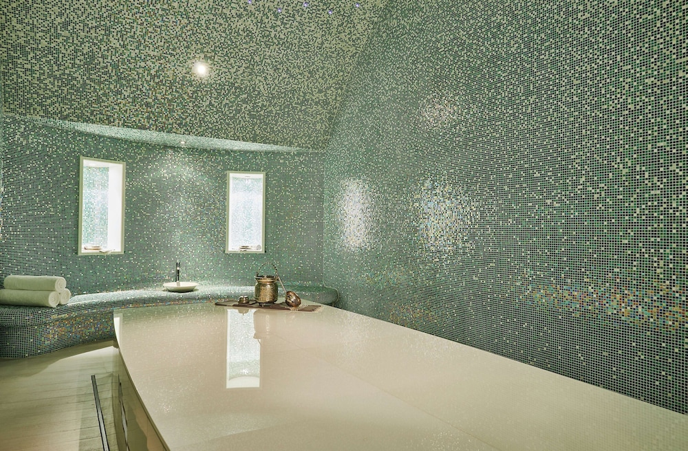 Hilton Dubai Al Habtoor City — Spa in Dubai