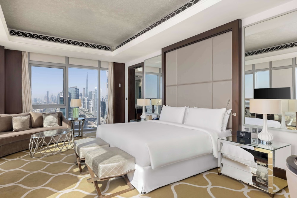 Hilton Dubai Al Habtoor City - zdjęcie 4