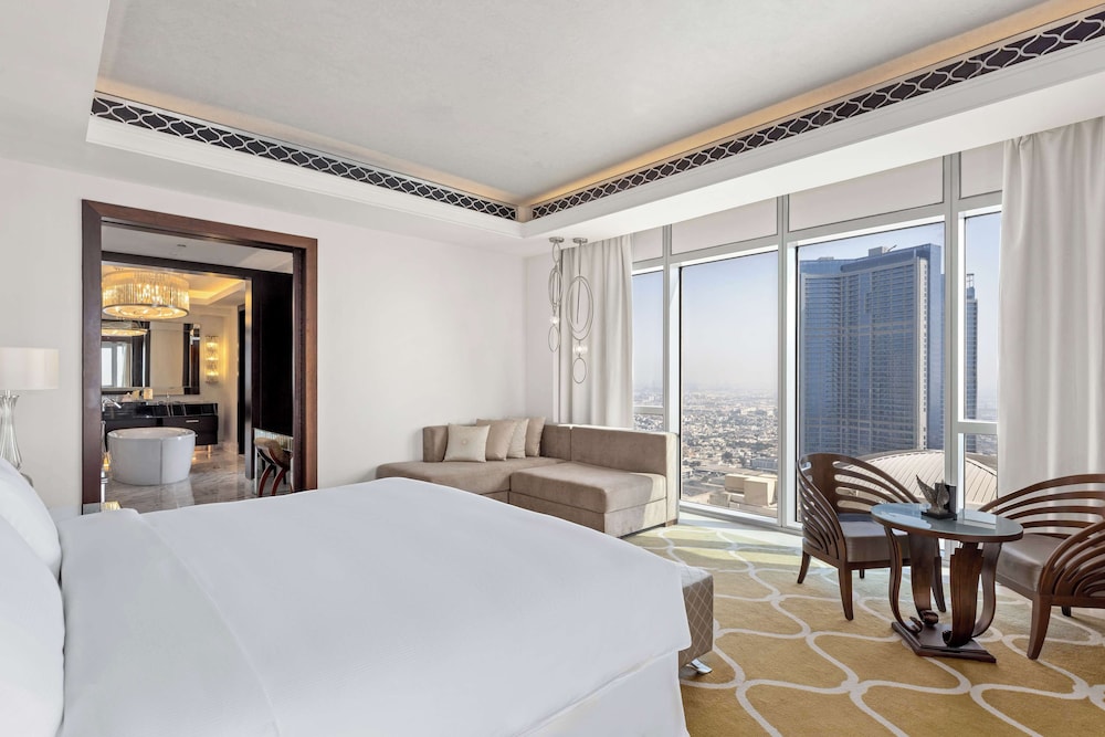 Hilton Dubai Al Habtoor City — Hotel rooms in Dubai