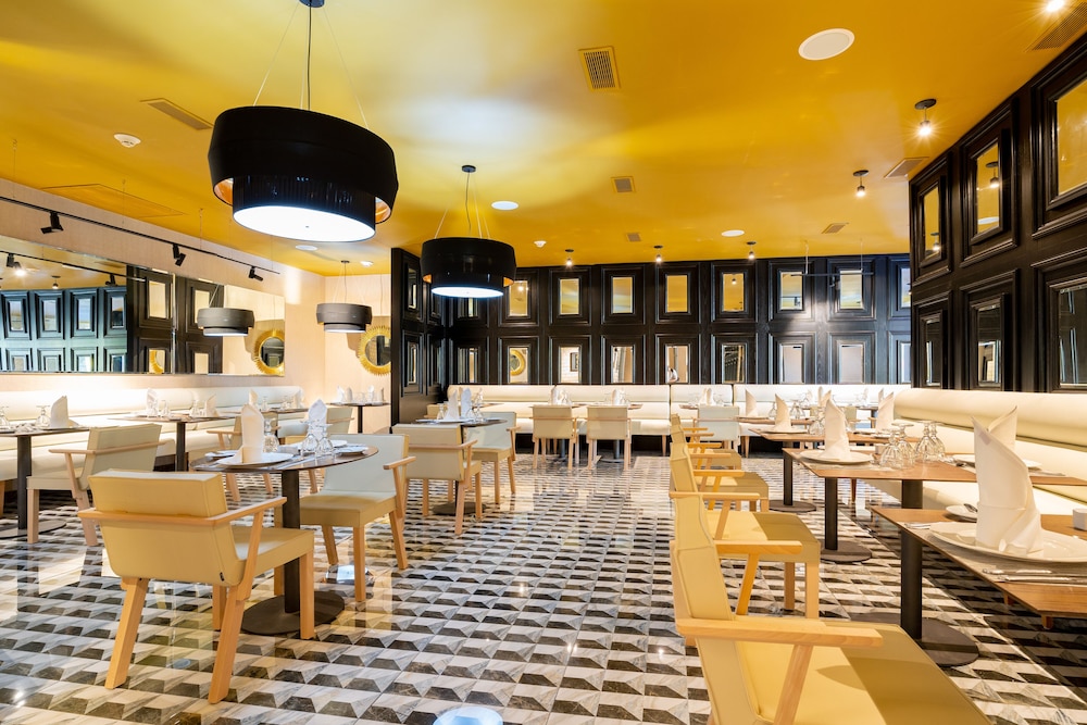 Punta Cana Princess Adults Only - All Inclusive — Restaurant in Bavaro, La Altagracia