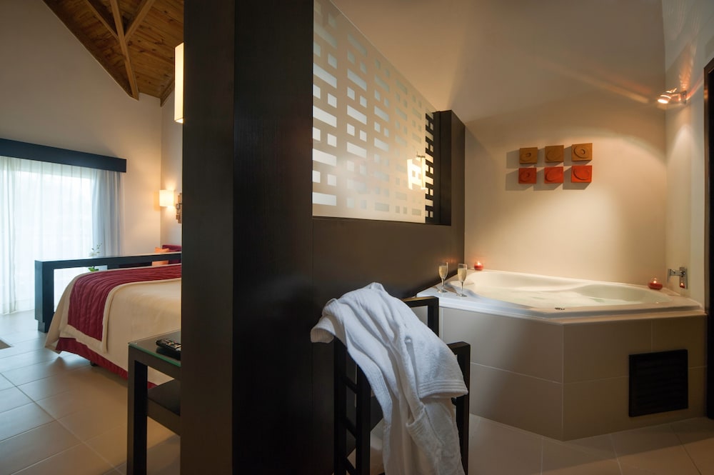 Punta Cana Princess Adults Only - All Inclusive — Facilities in Bavaro, La Altagracia