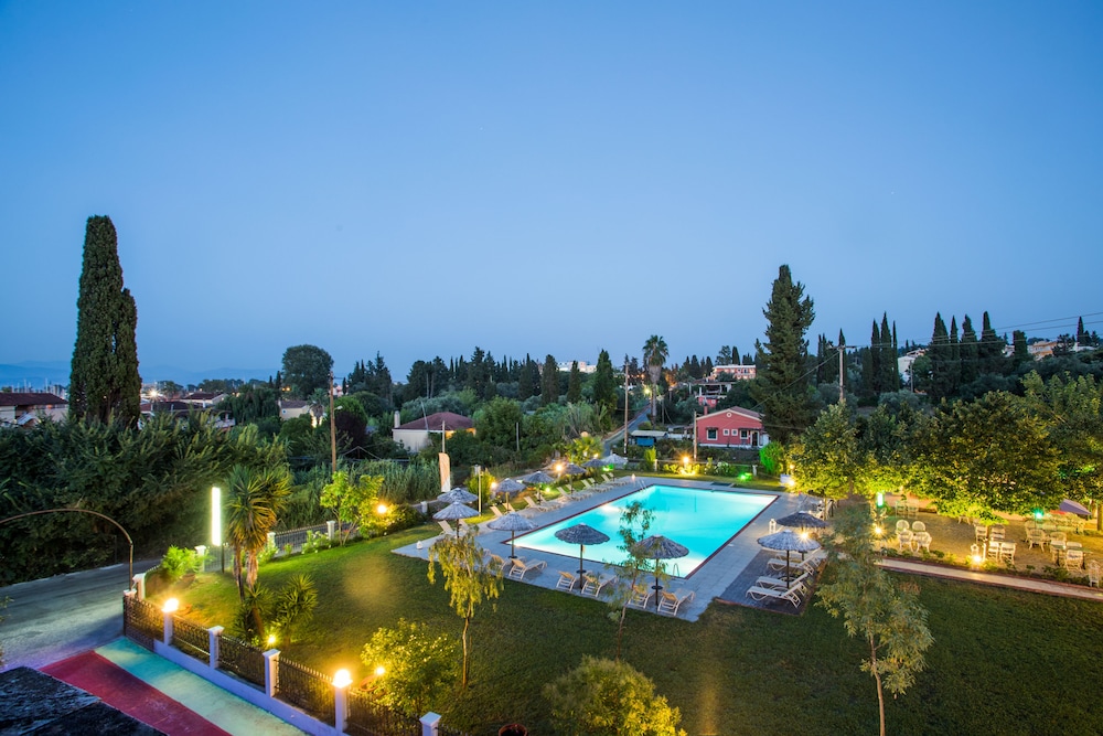 Silver Bay Hotel — Swimming pool in Gouvia, Ionian Islands
