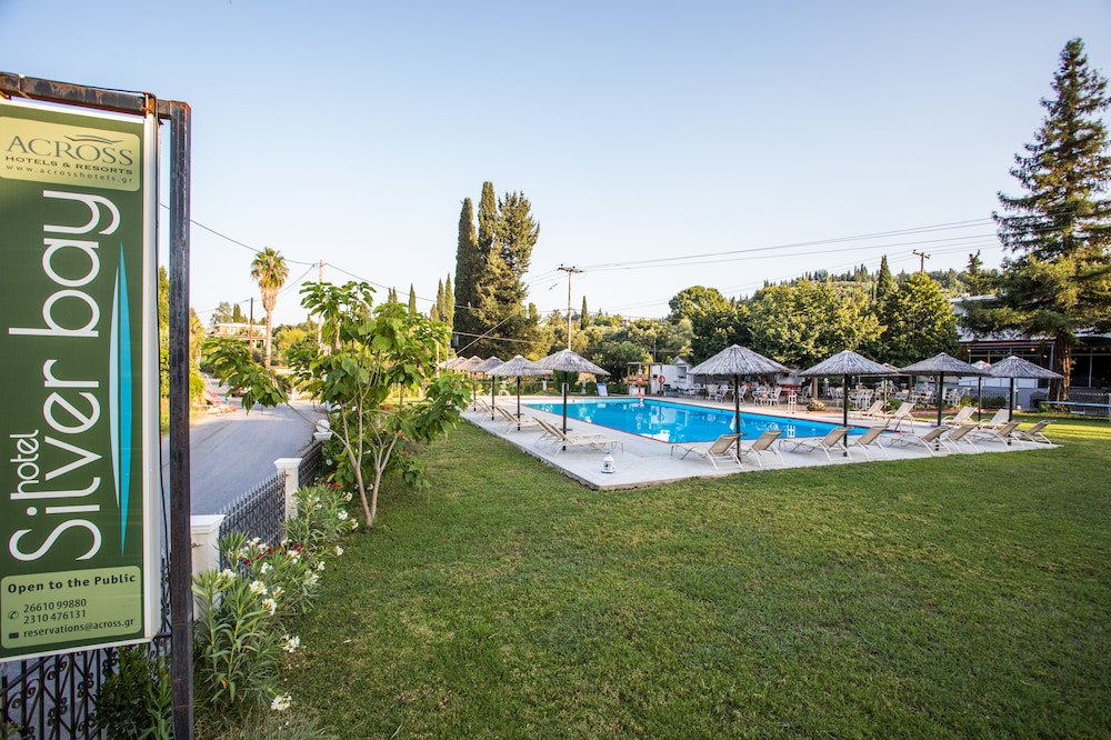 Silver Bay Hotel — Swimming pool in Gouvia, Ionian Islands
