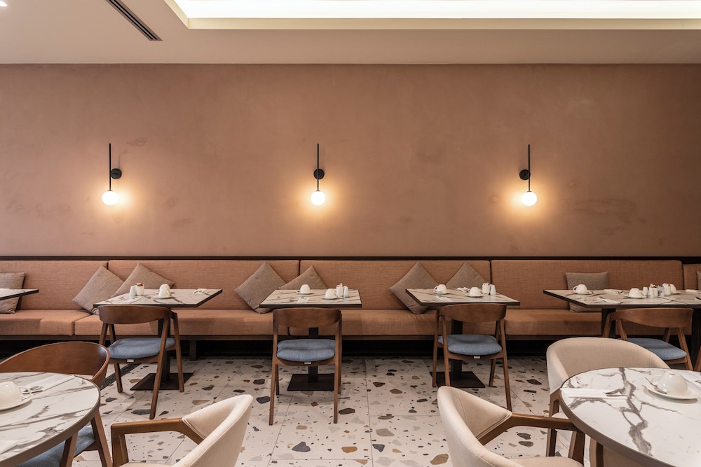 Kerkyra Blue Hotel & Spa by Louis Hotels — Restaurant & bars in Alykes, Ionian Islands