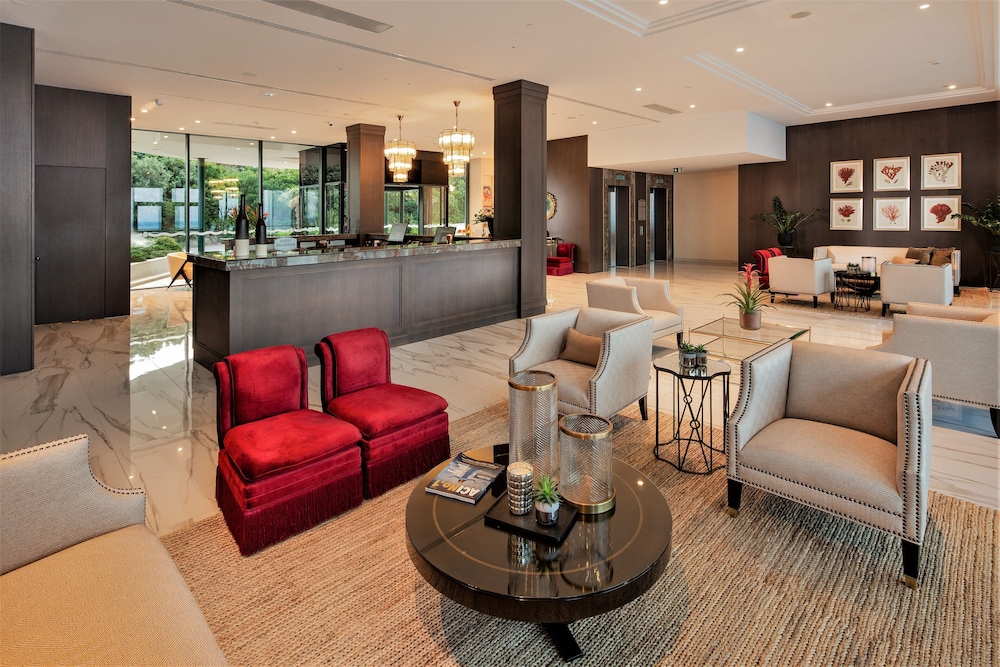 Royal Palm Hotel — Hotel building in Dubrovnik, Dubrovnik-Neretva