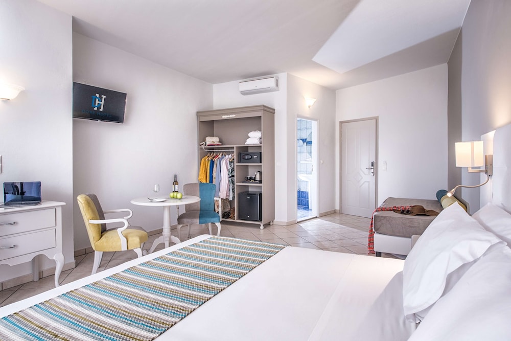 Dore Hotel — Hotel rooms in Chania