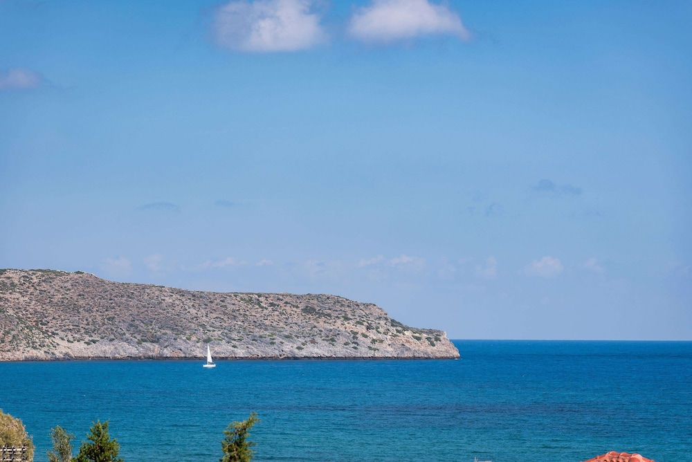 Dore Hotel — Beach in Chania
