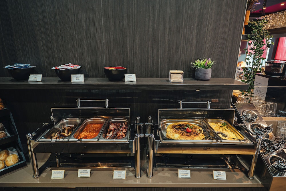 Homaris West Side – Self- Check In — Restaurant & bars in Berlin, Berlin
