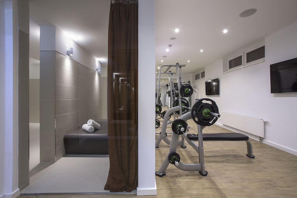 Homaris West Side – Self- Check In — Sports & recreation in Berlin, Berlin