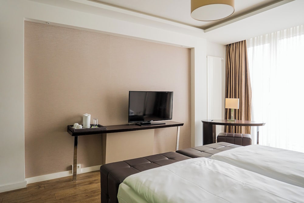 Homaris West Side – Self- Check In — Hotel rooms in Berlin, Berlin