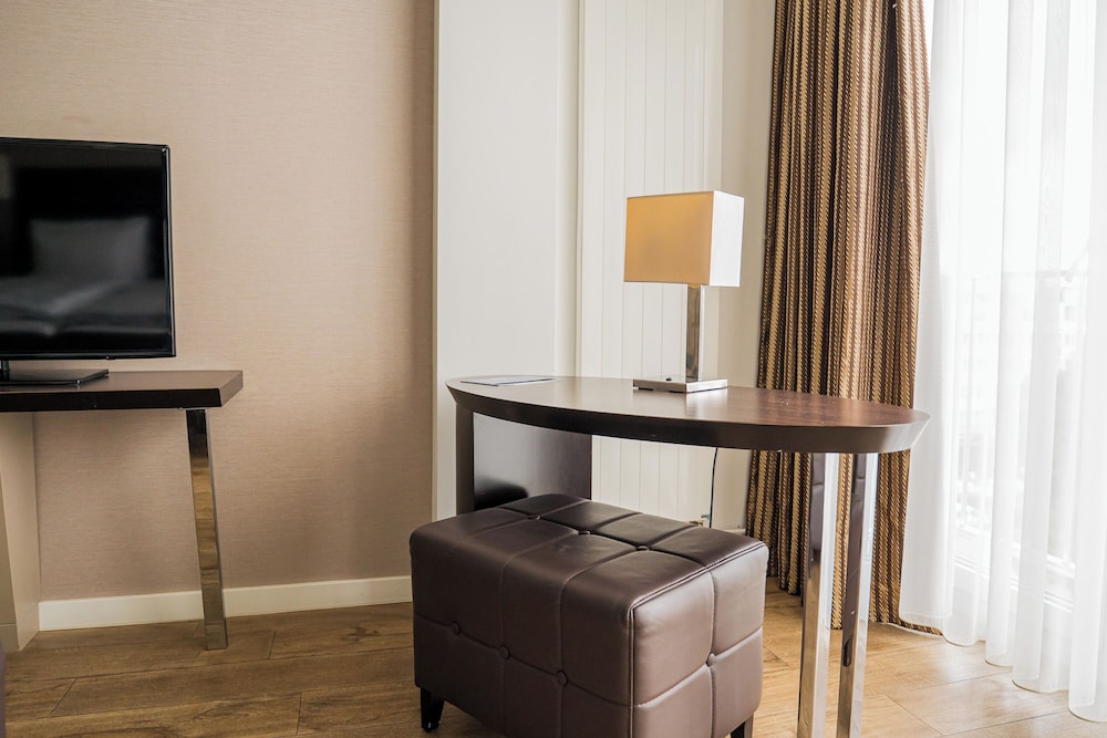 Homaris West Side – Self- Check In — Hotel rooms in Berlin, Berlin