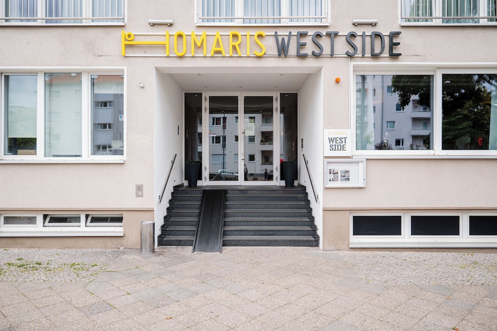Homaris West Side – Self- Check In — Hotel building in Berlin, Berlin