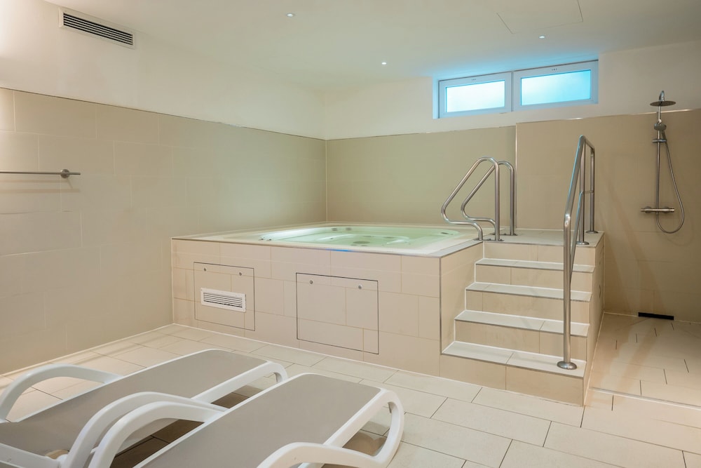 Homaris West Side – Self- Check In — Spa in Berlin, Berlin