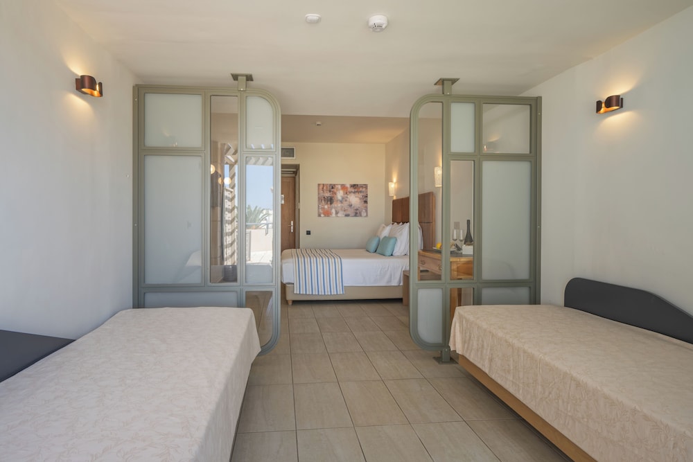 Minos Hotel - zdjęcie 4