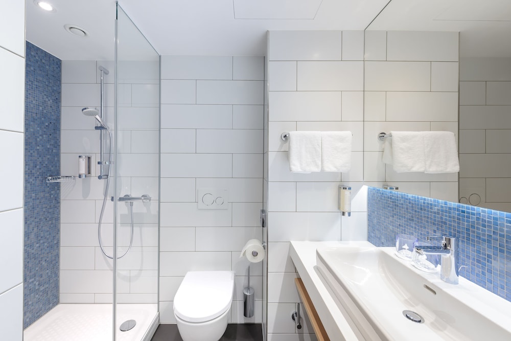 Holiday Inn Express Berlin - Alexanderplatz by IHG — Hotel rooms in Berlin, Berlin