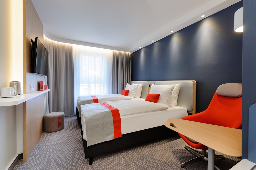 Holiday Inn Express Berlin - Alexanderplatz by IHG — Hotel rooms in Berlin, Berlin