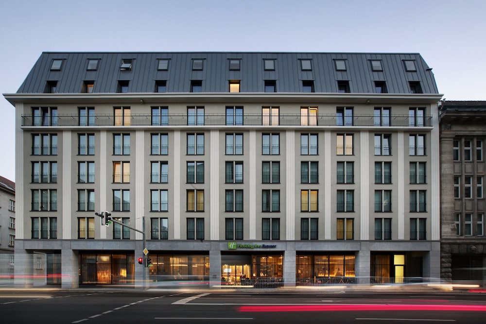 Holiday Inn Express Berlin - Alexanderplatz by IHG — Hotel building in Berlin, Berlin