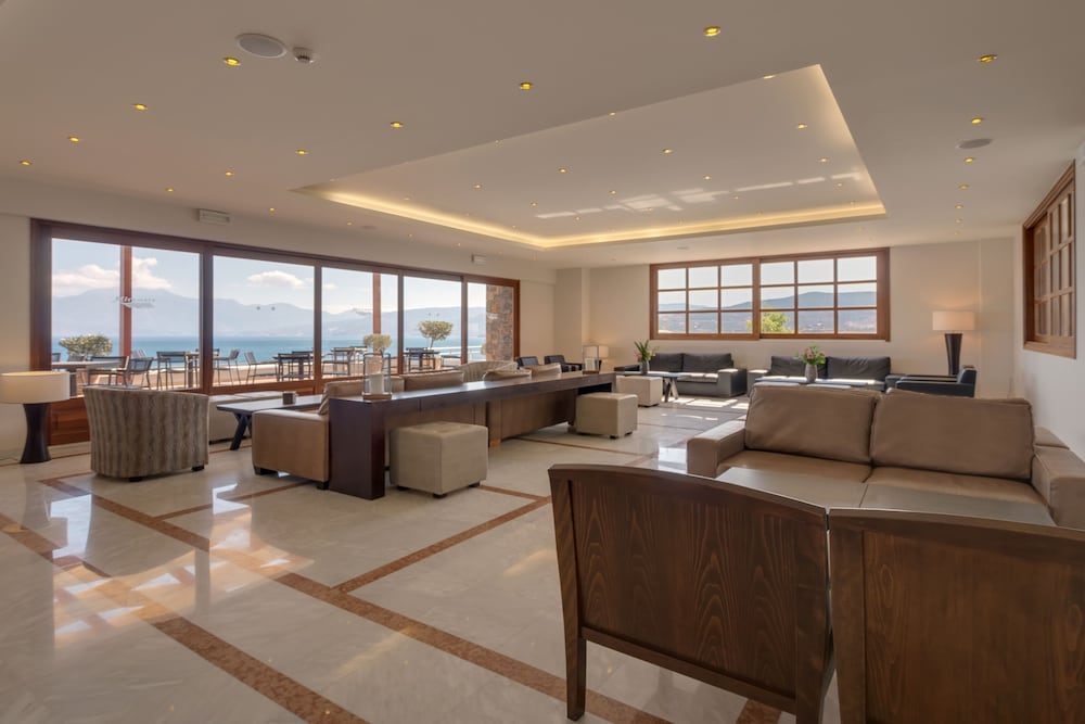 Miramare Resort & Spa — Restaurant & bars in Ammoudara (Agios Nikolaos)