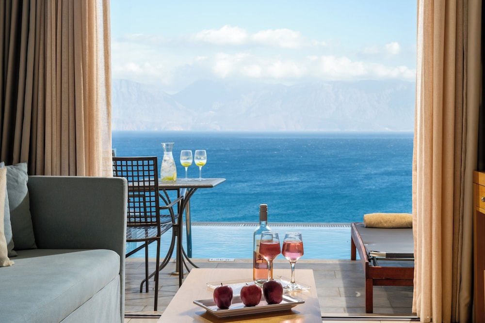 Miramare Resort & Spa — Hotel rooms in Ammoudara (Agios Nikolaos)